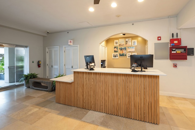 レジェンシーオンビーチウォークワイキキバイアウトリガー