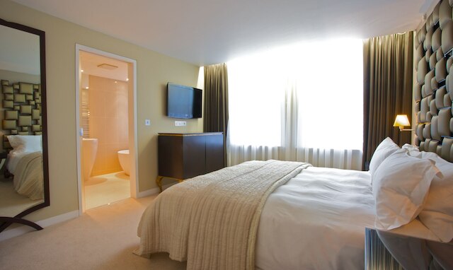 テン マンチェスター ストリート