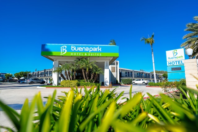 ザ ブエナ パーク ホテル & スイーツ