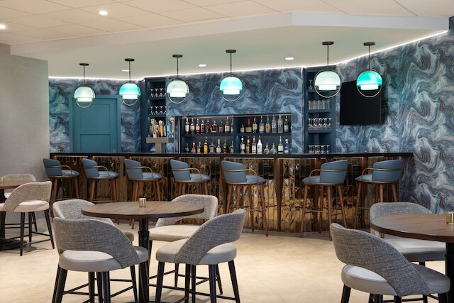 ダブルツリー スイーツ バイ ヒルトン オーランド - ディズニー スプリングス® エリア