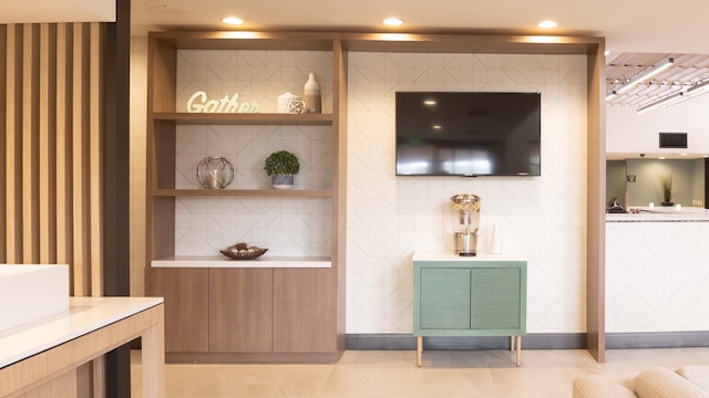 ホリデイ イン サンタ アナ オレンジ カウンティ エアポート by IHG