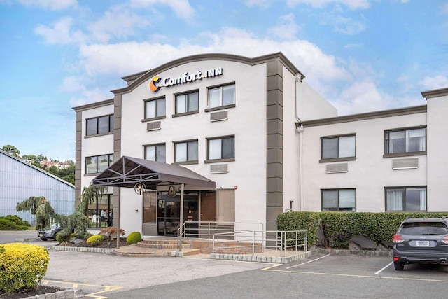 コンフォート イン エッジウォーター オン ハドソン リバー