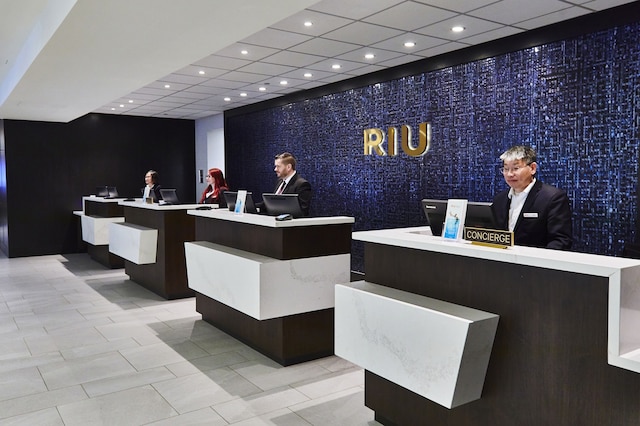 ホテル リウ プラザ フィッシャーマンズ ワーフ