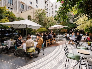 ノボテル パリ レ アール