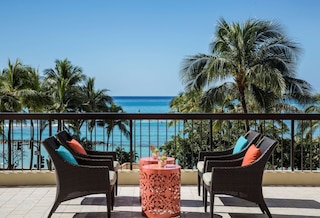 アストン ワイキキ ビーチ タワー