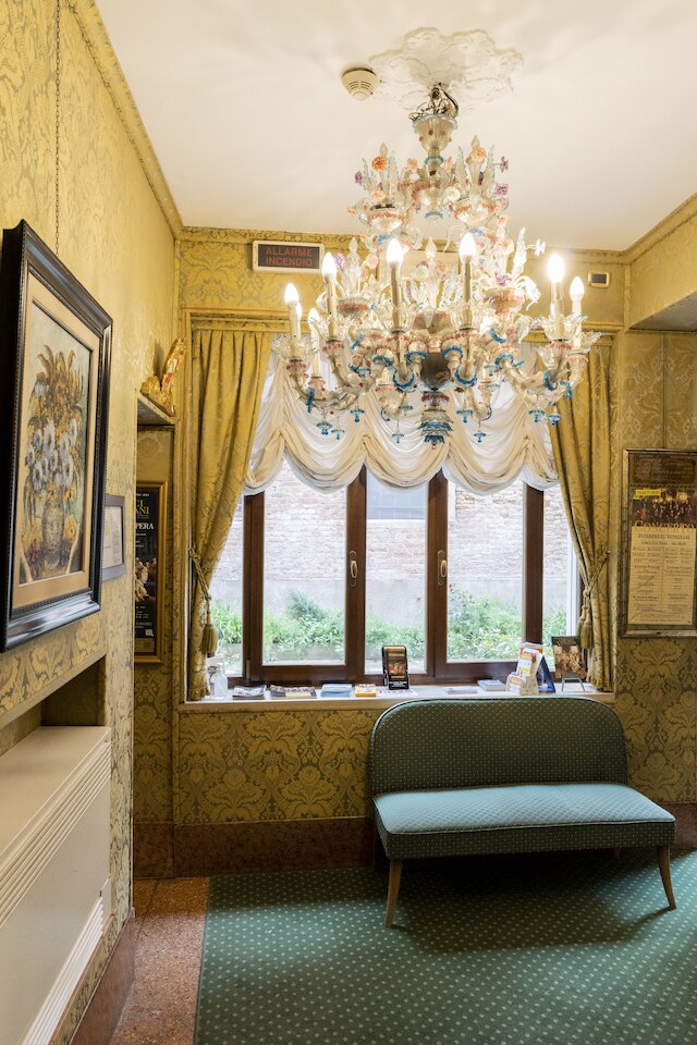 ホテル アテネオ