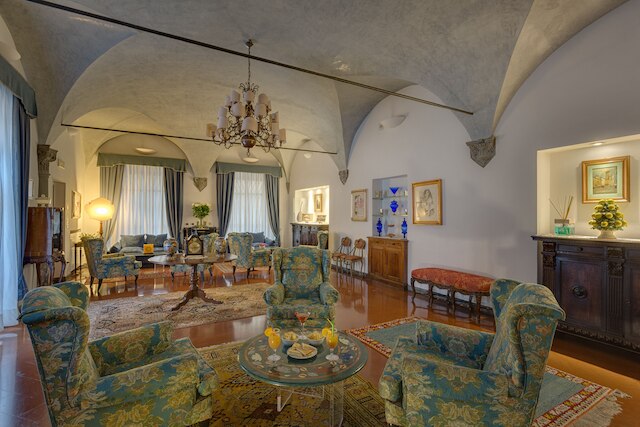 リボリ ブティック ホテル