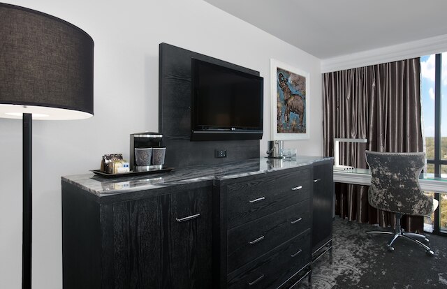 ダブルツリー バイ ヒルトン ホテル タラハシー