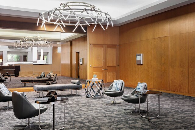 クリスタル ゲートウェイ マリオット