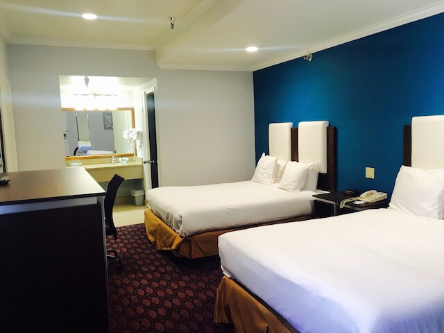 ホテル パシフィック マンハッタン ビーチ