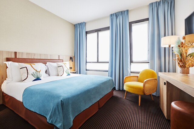 プラザ ツアー エッフェル ホテル