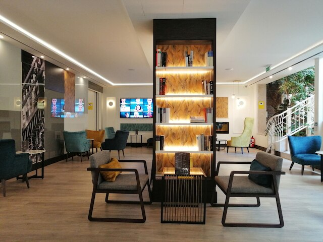 グラン ベルサイユ ホテル