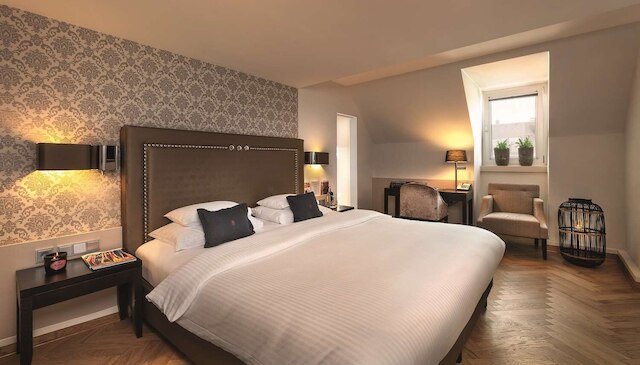 ホテル マキシミリアンズ