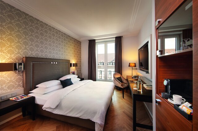 ホテル マキシミリアンズ