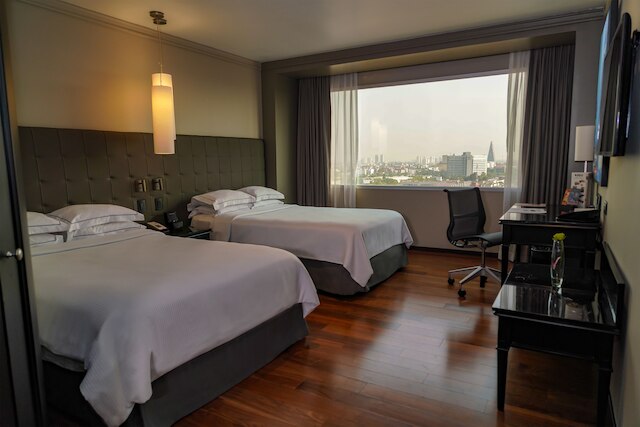 バルセロ メキシコ レフォルマ