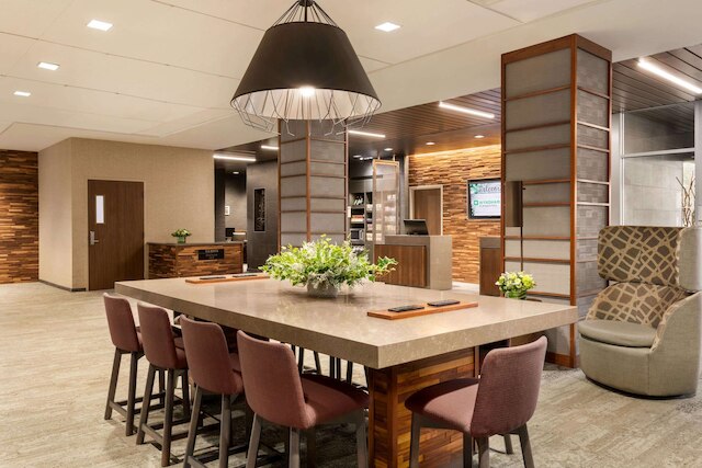 ウィンダム ガーデン アット ナイアガラ フォールズ