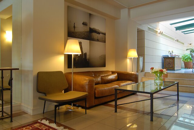 フィリポス ホテル