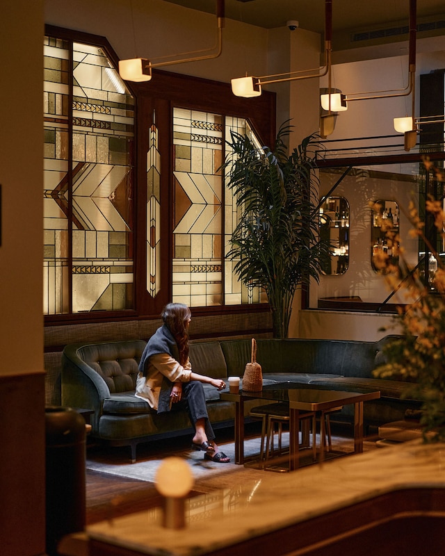 ザ エブリン ホテル