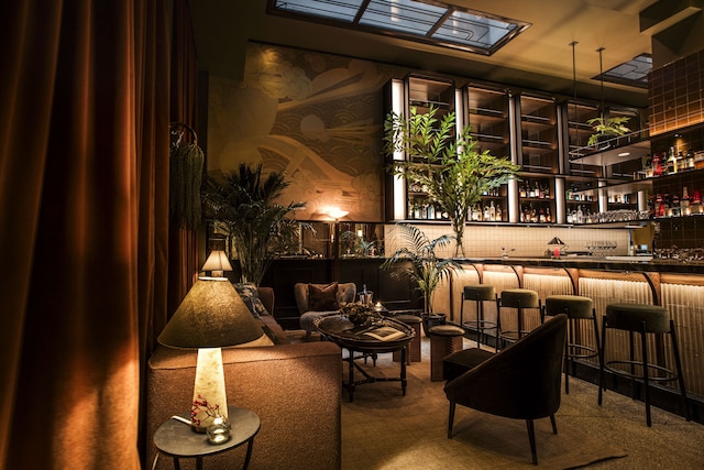 ザ エブリン ホテル