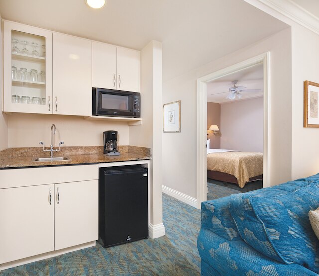 イン アット ジ オペラ