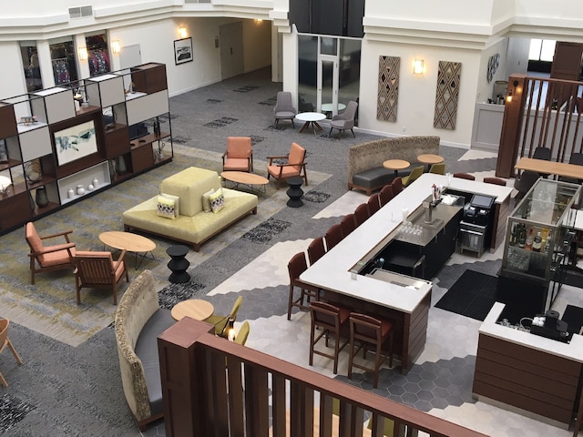 ホリデイ イン モントリオール ロンゲイル by IHG