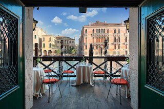 ホテル サン カッシアーノ カファブレット