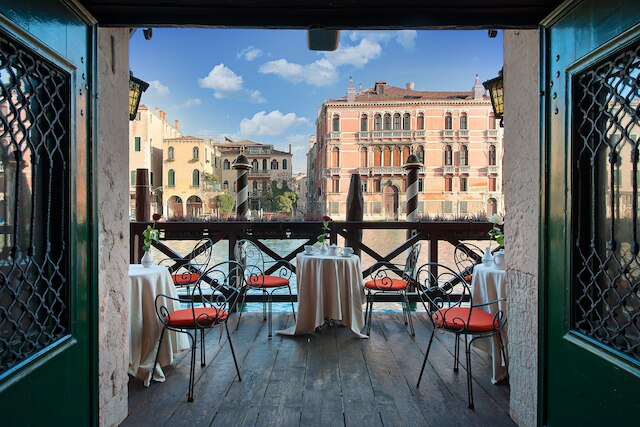 ホテル サン カッシアーノ カファブレット