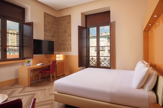 UNA ホテルズ ナポリ