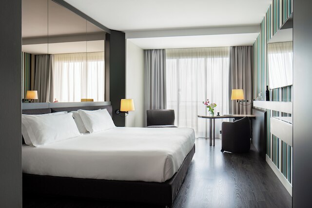 ザ ニコラウス ホテル