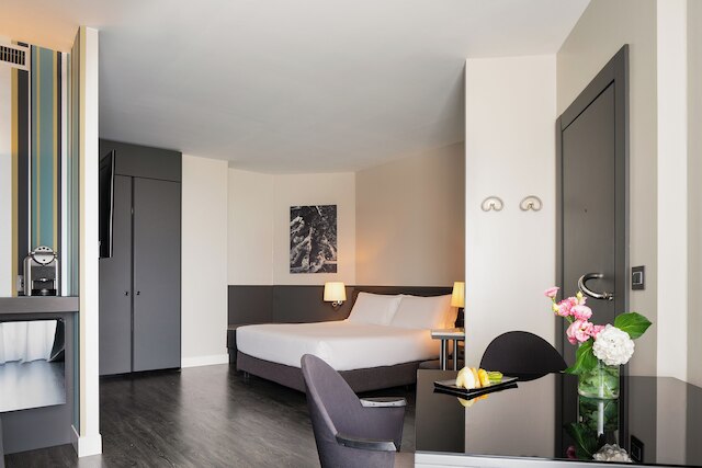 ザ ニコラウス ホテル