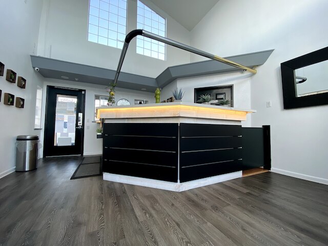 ブリッジポイント イン ダーリー シティ