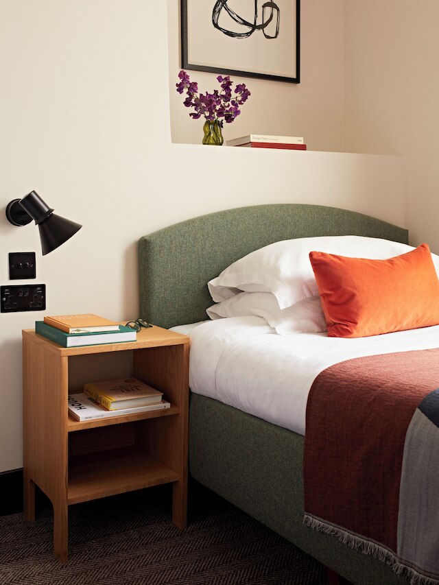 ヌマロンドンブルームズベリー