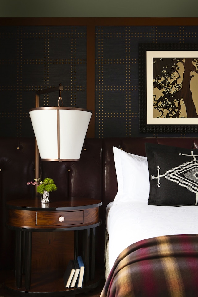 キンプトン リバープレイス ホテル by IHG