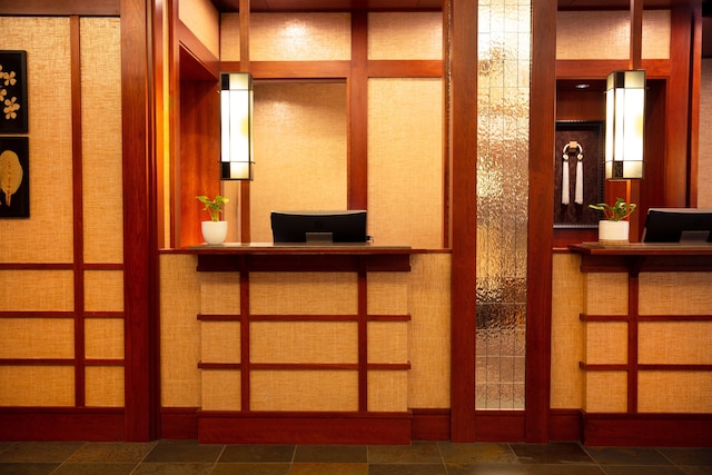 キンプトン リバープレイス ホテル by IHG