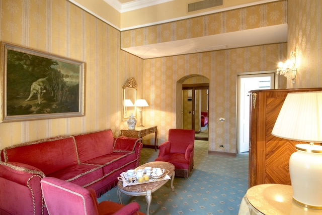 シーナ ブルファニ