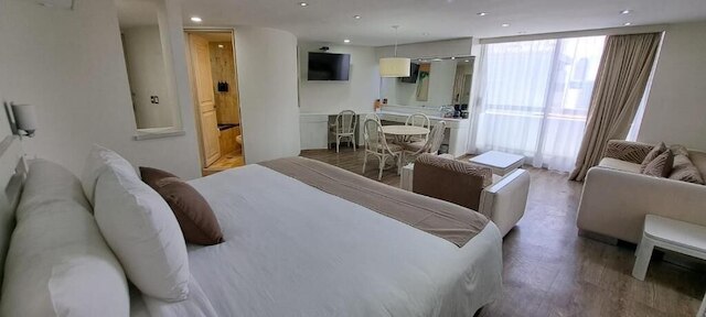 ホテル センチュリー リフォーマ