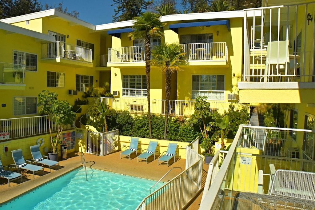 5.マジック キャッスル ホテル