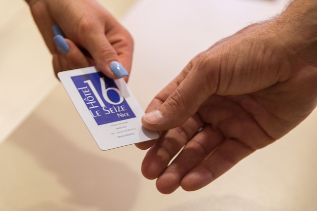 オテル ル セイズ ニース