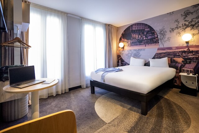 イビス スタイルズ パリ モンマルトル バティニョル