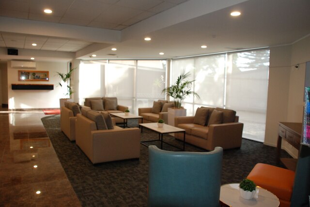 オークランド エアポート キーウィ ホテル