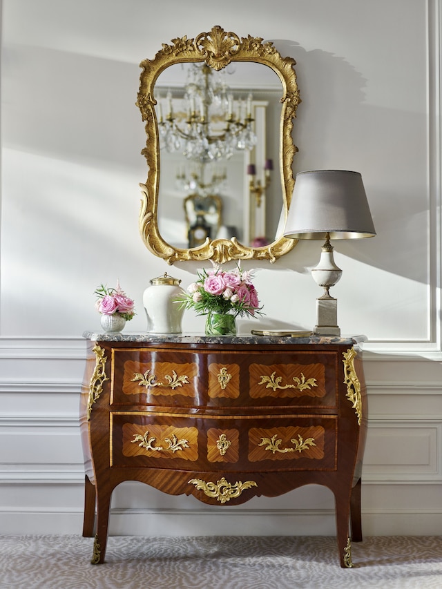 オテル プラザ アテネ - ドーチェスターコレクション