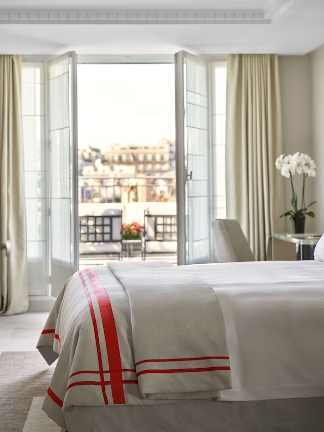 オテル プラザ アテネ - ドーチェスターコレクション