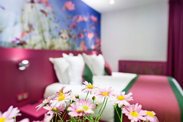 ホテル レ ジャルダン ドゥ モンマルトル