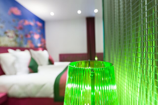 ホテル レ ジャルダン ドゥ モンマルトル