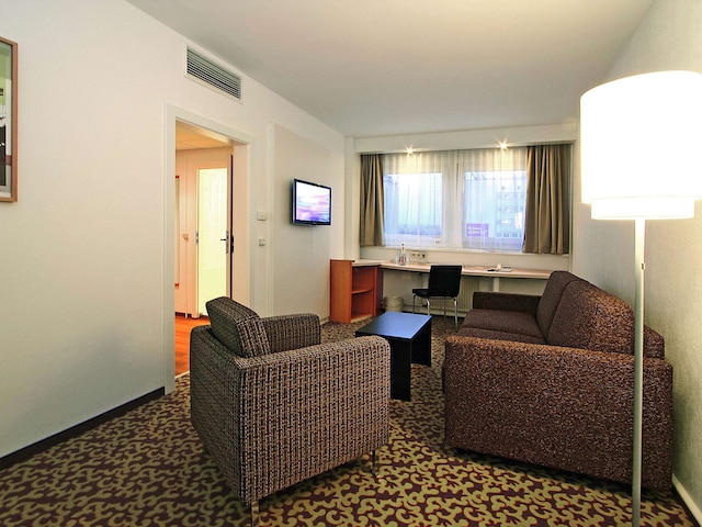 イビスドレスデンバスタイ