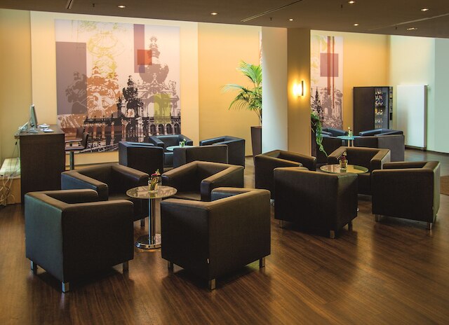 イビスドレスデンバスタイ