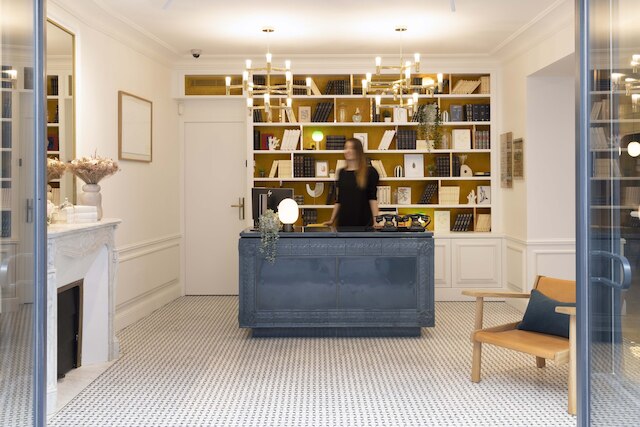 オテル ルーブル モンタナ