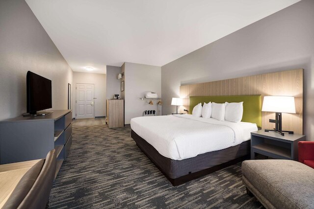 カントリー イン & スイーツ バイ ラディソン フリーポート イリノイ