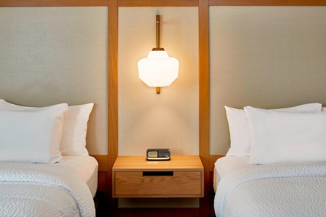 コートヤード バイ マリオット アルバニー エアポート