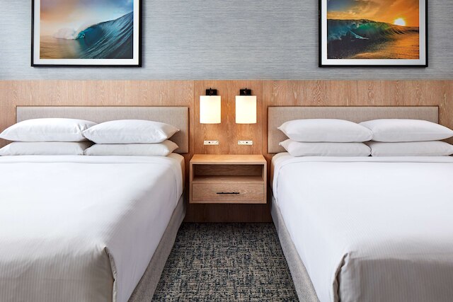 ホテル MDR マリナ デル レイ – ダブルツリー バイ ヒルトン